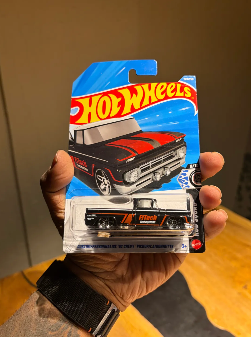 Hot Wheels Custom 62 Chevy Pickup FiTech Rod Squad sealed in box