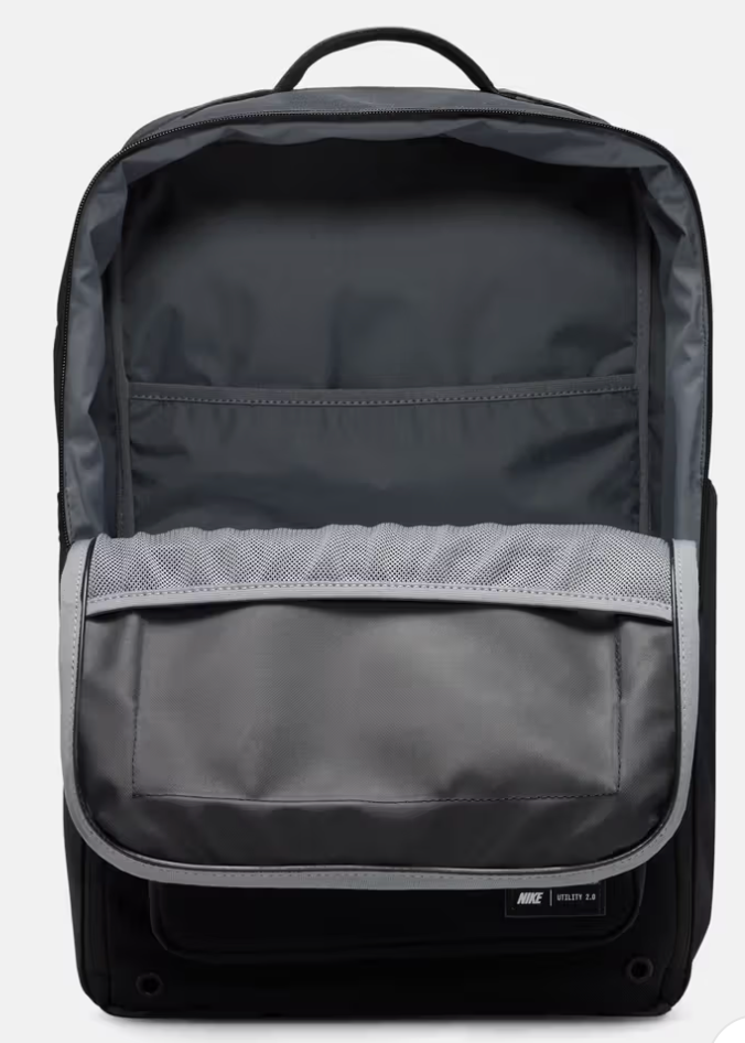 Nike Utility 2.0 Backpack – Front Pocket Detail