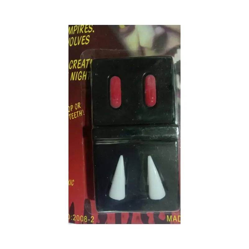 Two fang caps and two blood effect capsules – catalog view